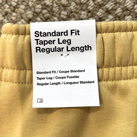 Men’s Nike joggers. - Picture 4 of 5